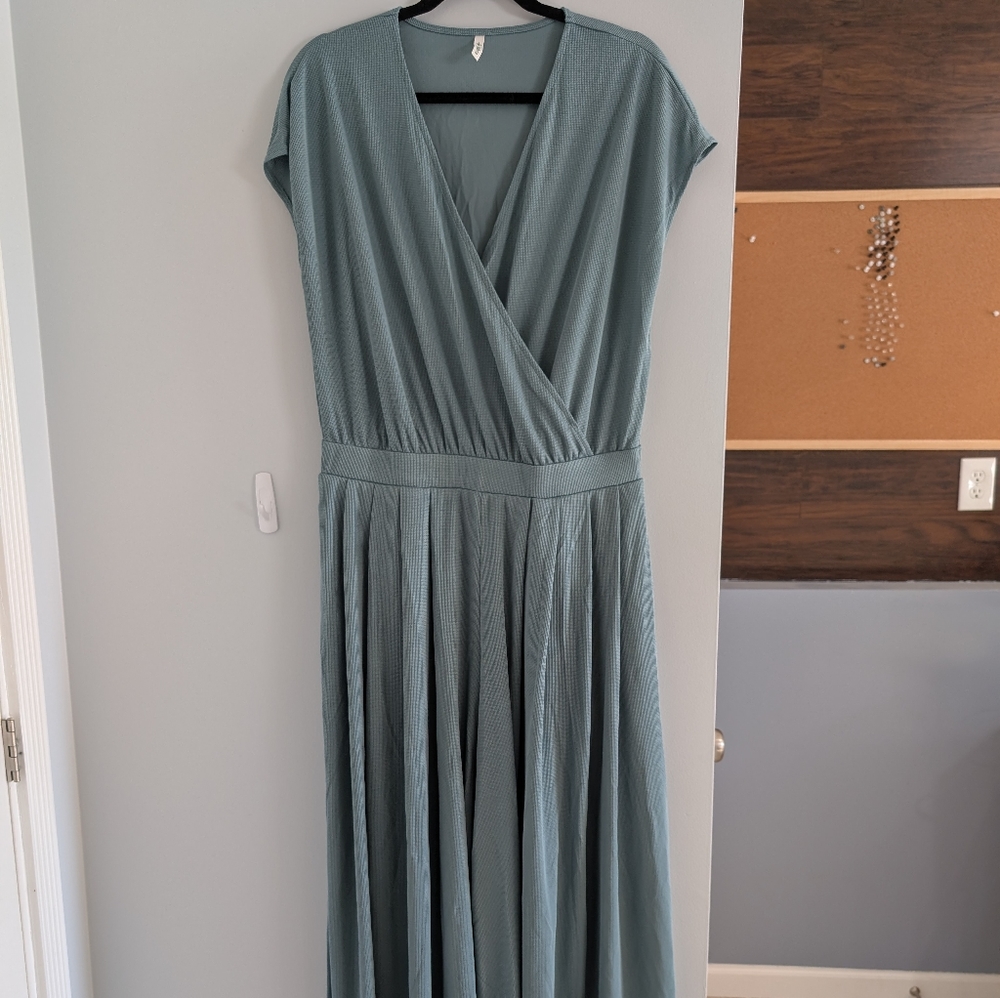 Halara V Neck Short Sleeve Side Pocket Wide Leg Flowy Waffle Casual Jumpsuit
